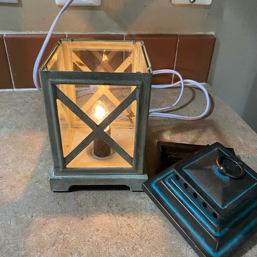 Scentsy country wax warmer